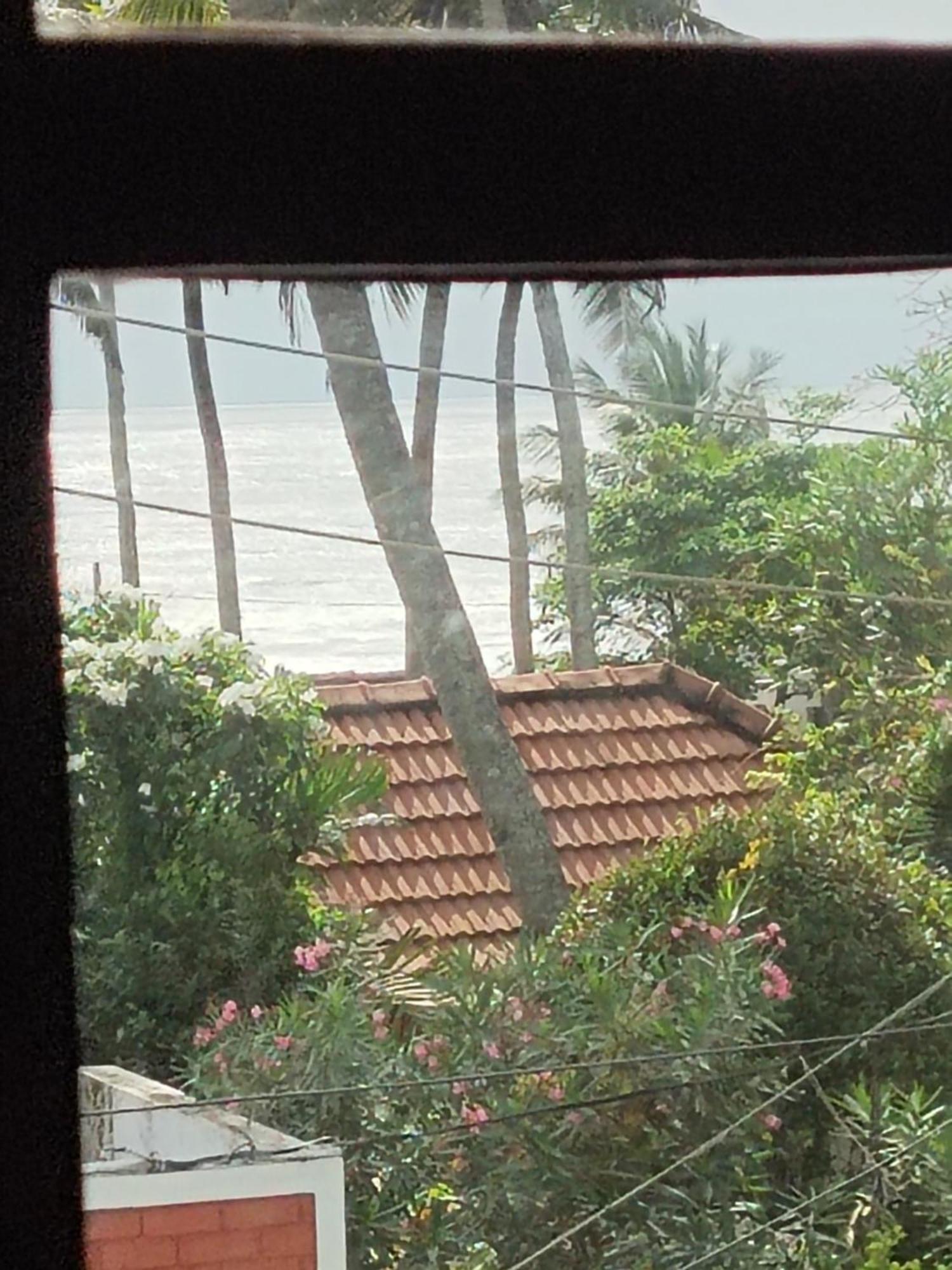 Popple Beach House Varkala Bagian luar foto